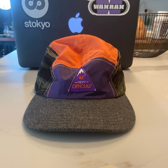 Official brand 5 panel hat. - Picture 2 of 3